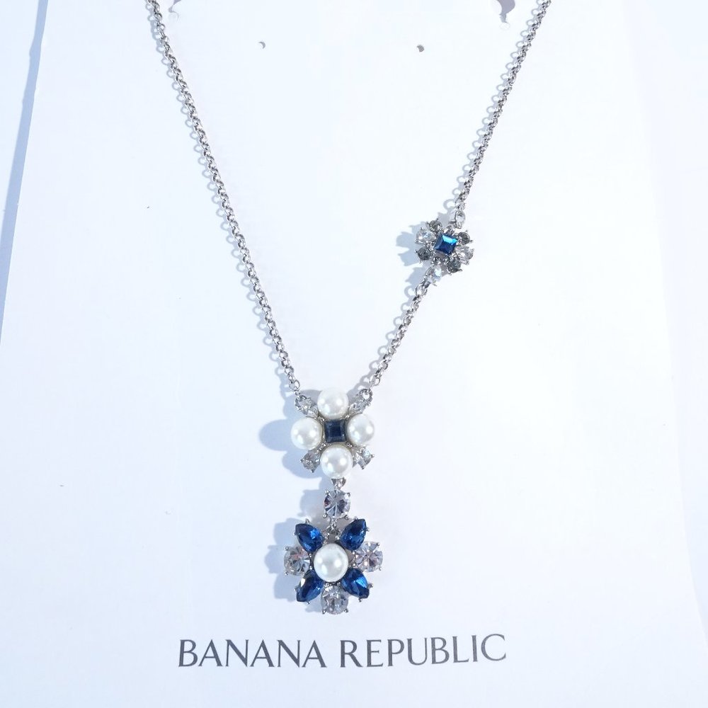Banana Republic Midnight Pearl Pendant Short Necklace NWT 58